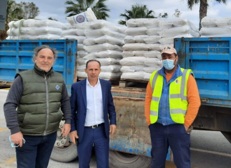 Δήμος Ραφήνας-Πικερμίου: Παρελήφθη συσκευασμένο αλάτι για τους ορεινούς οικισμούς