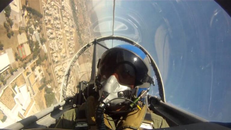 Στο Τατόι η παρέλαση για την 25η Μαρτίου με Κάρολο της Αγγλίας, Πούτιν, Μακρόν και αμερικανικά F-15