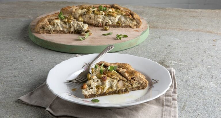 Η συνταγή της ημέρας: Μεσογειακή galette ολικής άλεσης με ελιές