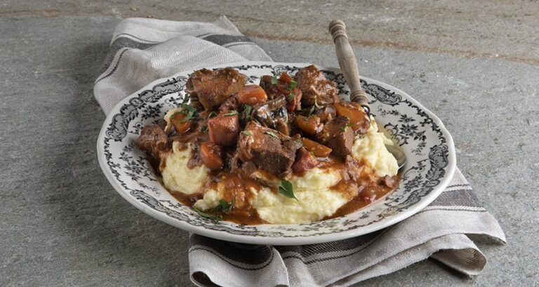 Η συνταγή της ημέρας: Μοσχαράκι μπουργκινιόν