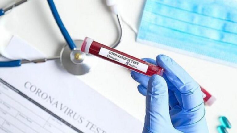 Σε λειτουργία η πλατφόρμα δωρεάν ελέγχου COVID-19 για εκπαιδευτικούς