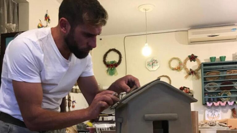 Προπονητής 11χρονης στο ”Πρώτο Θέμα”: «Δεν κρύβομαι, ξέρω θα πάω φυλακή, αλλά να ομολογήσουν ότι με ήθελαν για γαμπρό»