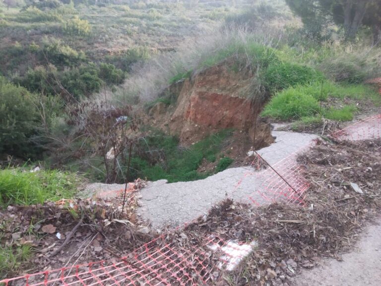 Επιστολή κατοίκων από το Ντράφι προς το Κοινοτικό Συμβούλιο Πικερμίου για κατολισθήσεις(φωτο)