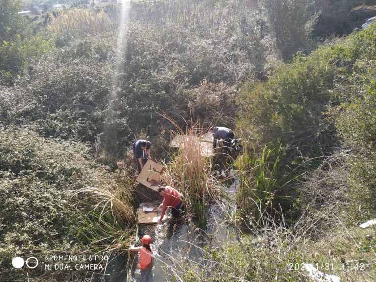 Ο ”κομάντο” Άγγελος Χοβαρδάς εν δράσει στο Πικέρμι…