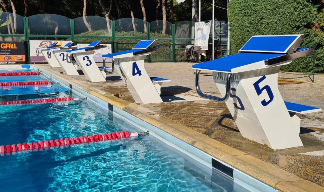 Νέοι βατήρες στο Κολυμβητήριο Ραφήνας(φωτο)