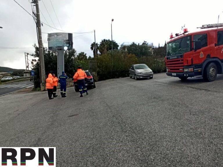 Η Πολιτική Προστασία Ραφήνας στην διασταύρωση σε επικίνδυνη πινακίδα που κουνιέται(φωτο-βίντεο)