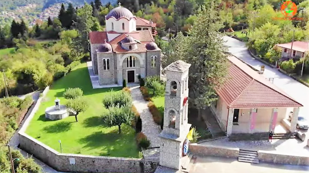 Ένα “Μικρό Χωριό” με μακρά ιστορία που στιγματίστηκε για πάντα από το νούμερο 13 (βίντεο από drone)