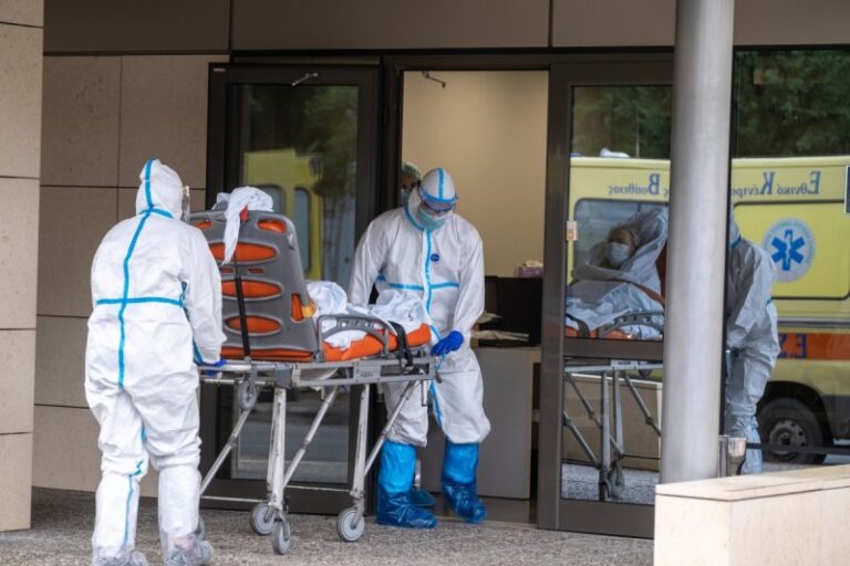 32 κρούσματα κορονοϊού σε γηροκομείο του Περιστερίου