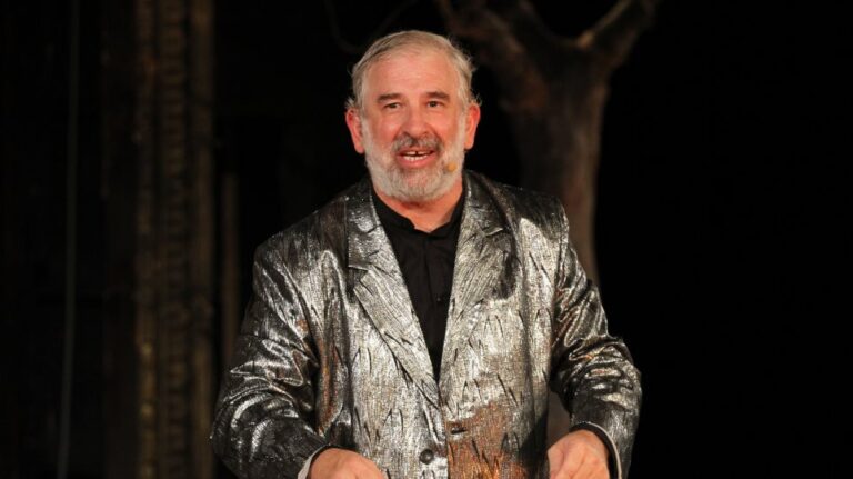 Εκτός γυρισμάτων του «Χαιρέτα μου τον Πλάτανο» από σήμερα ο Πέτρος Φιλιππίδης μετά τις καταγγελίες