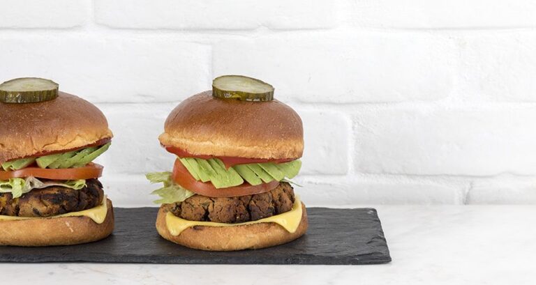 Η συνταγή της ημέρας: Vegan burger με μανιτάρια