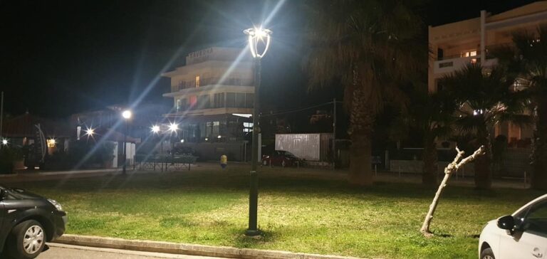 Νέα αντιβανδαλιστικά φωτιστικά led στη Ραφήνα