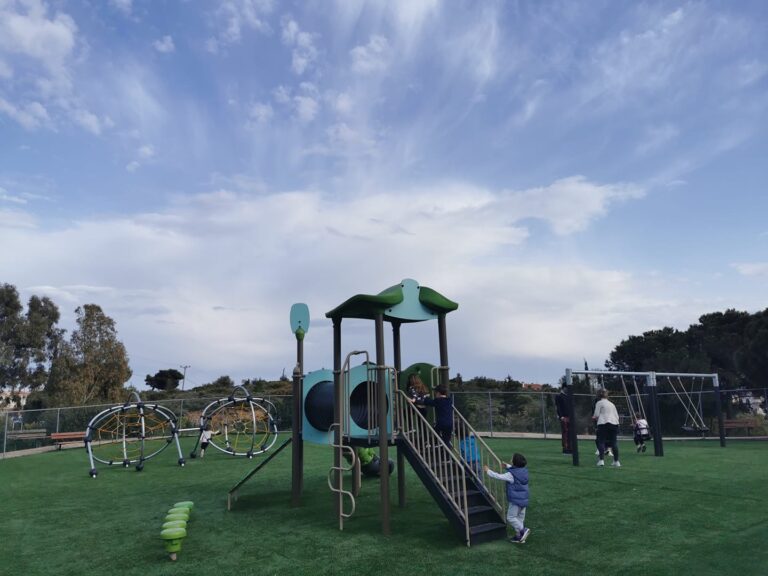 Έτοιμη η νέα πιστοποιημένη παιδική χαρά στην Καλλιτεχνούπολη!