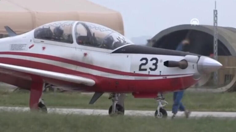 Τουρκικό στρατιωτικό αεροσκάφος έπεσε στη θάλασσα στα ανοιχτά της Σμύρνης