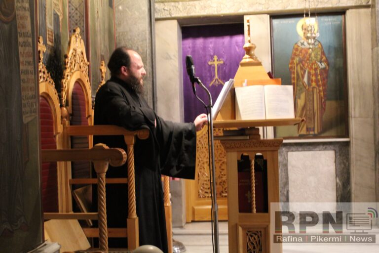 Ζωντανή μετάδοση από την Παντοβασίλισσα Ραφήνας σήμερα Μ.Τρίτη