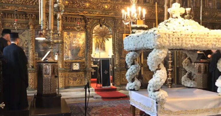 Μ.Παρασκευή: Live η Ακολουθία των Μ. Ωρών και του Εσπερινού από το Οικουμενικό Πατριαρχείο