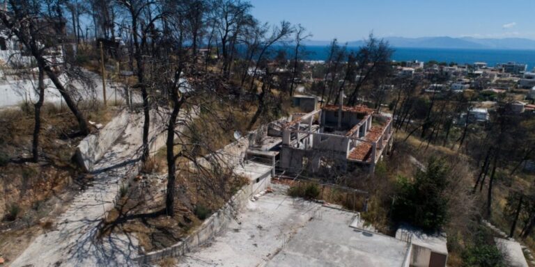 Αγανάκτηση των κατοίκων του πυρόπληκτου Προβαλίνθου μετά την ανάρτηση των δασικών χαρτών