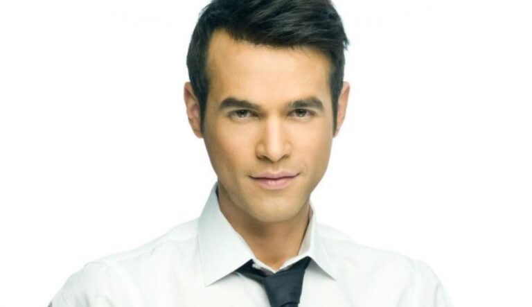 Συνελήφθη ο Μένιος Φουρθιώτης και οδηγείται στον εισαγγελέα