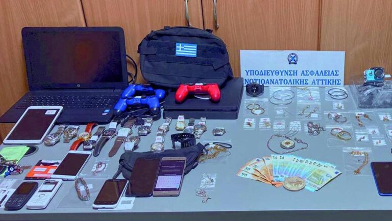 Συμμορία «ρήμαζε» σπίτια ηλικιωμένων σε Γέρακα, Ανθούσα και Κορωπί (βίντεο)