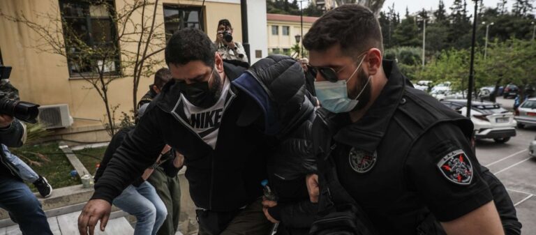 Μένιος Φουρθιώτης: Μετά τα μεροκάματα στη φυλακή θέλει να μπει στο Δρομοκαϊτειο