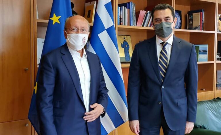 Συνάντηση Δημάρχου Μαραθώνος Στέργιου Τσίρκα με τον Υπουργό Περιβάλλοντος & Ενέργειας Κώστα Σκρέκα