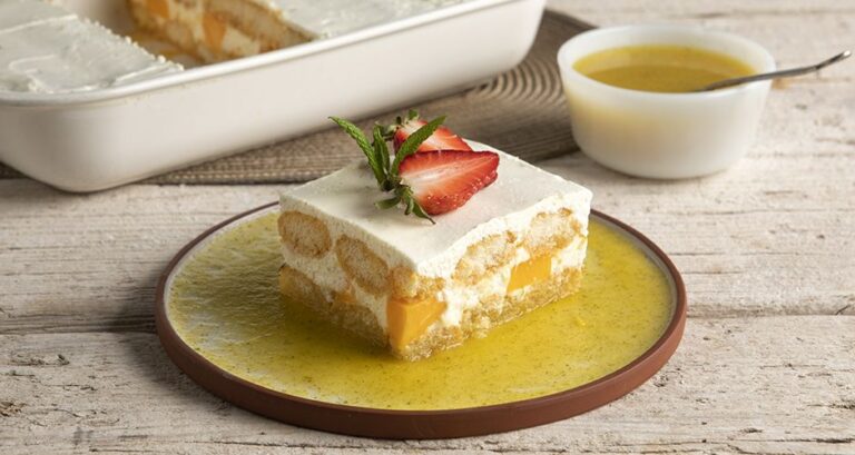 Η συνταγή της ημέρας: Τιραμισού με φρούτα