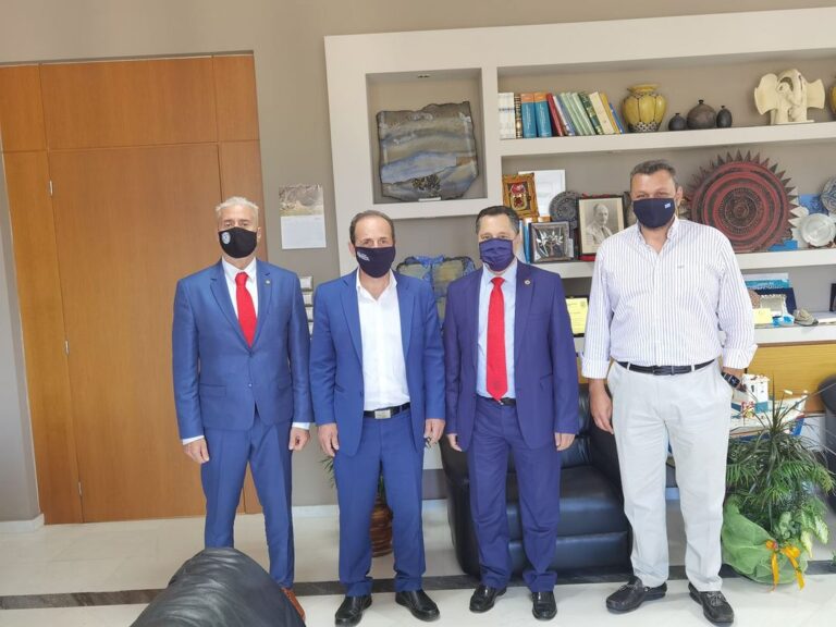 Επίσκεψη κλιμακίου των ΑΧΕΠΑ στο Δημαρχείο Ραφήνας