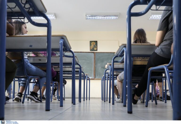 Τα θέματα των Πανελληνίων σε Νεοελληνική Γλώσσα και Λογοτεχνία