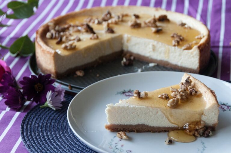 Η συνταγή της ημέρας: Ελληνικό cheesecake με γιαούρτι