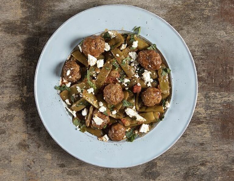 Η συνταγή της ημέρας: Κεφτεδάκια με φασολάκια