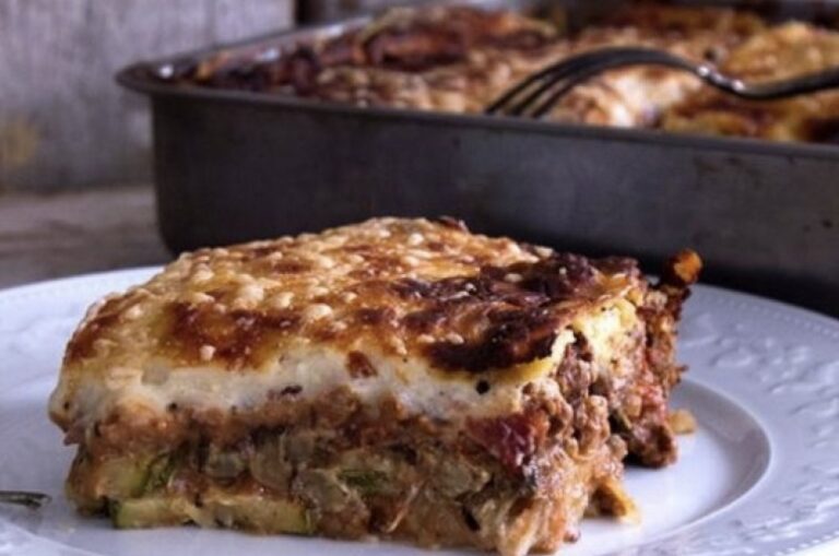 Παραδοσιακό μουσακά και ρολό κοτόπουλο το Σάββατο στην Κατσαρόλα!