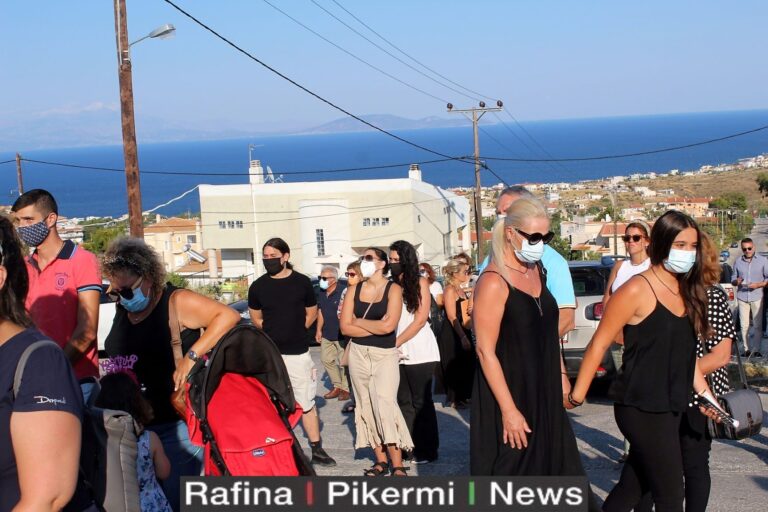 Επιμνημόσυνη δέηση στο Μνημείο των Θυμάτων στο Νέο Βουτζά(φωτο-βίντεο)