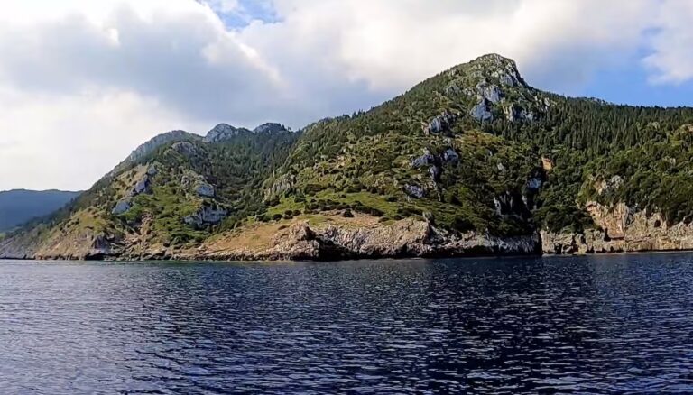Ταξιδεύοντας στο δυτικότερο σημείο της Ελλάδας, στο νησί της Καλυψούς(video από drone)