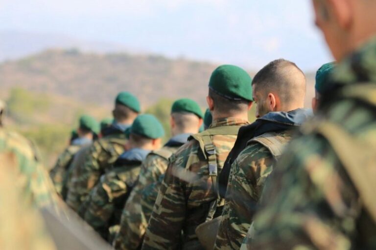 Απεγκλωβισμός 7μελούς οικογένειας με τη συνδρομή του στρατού στον Άγιο Στέφανο