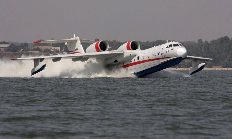 Beriev Be-200: Ο Ρώσος… γίγαντας που πολεμά τις φλόγες (video)