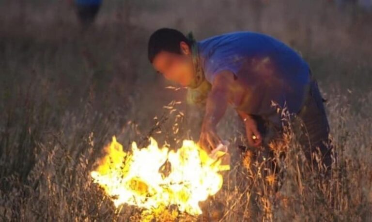 Συνελήφθη αλλοδαπός για εμπρησμό στο Μαρκόπουλο Αττικής