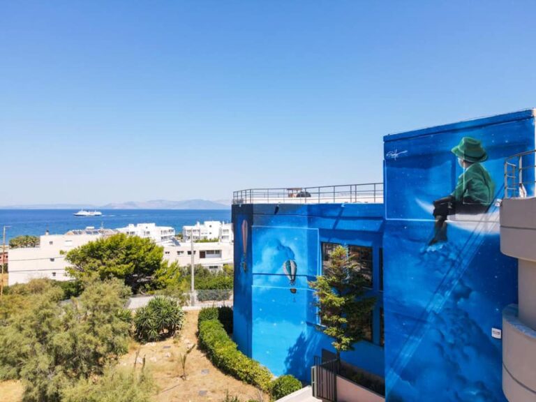 Πίνακας ζωγραφικής το Γυμνάσιο-Λύκειο Ραφήνας(φωτο-βίντεο)