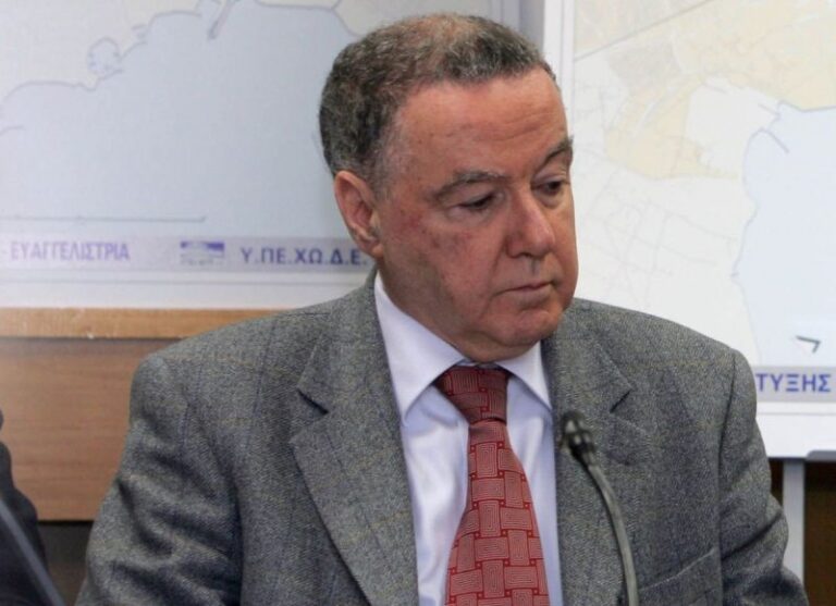 «Τελευταία βουτιά» στο Σούνιο για τον πρώην πρύτανη του ΕΜΠ Θεμιστοκλή Ξανθόπουλο