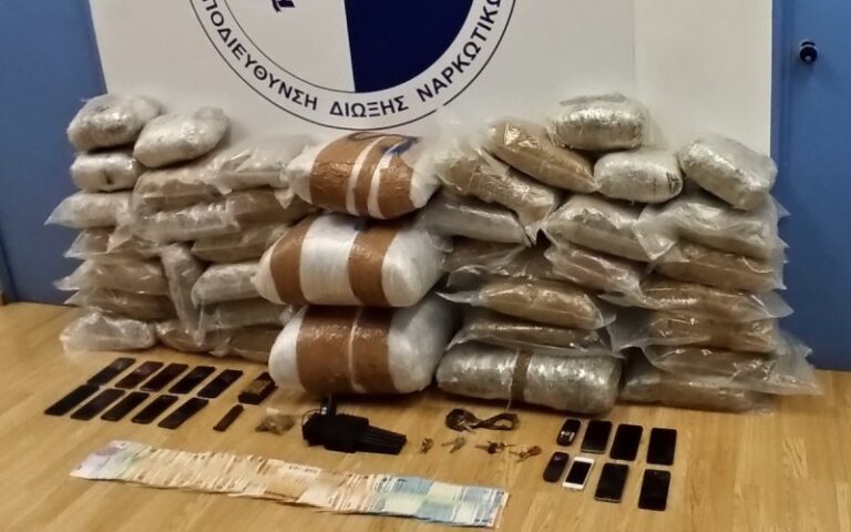 Εξαρθρώθηκε εγκληματική οργάνωση που διακινούσε ναρκωτικά σε Αρτέμιδα και Σπάτα!