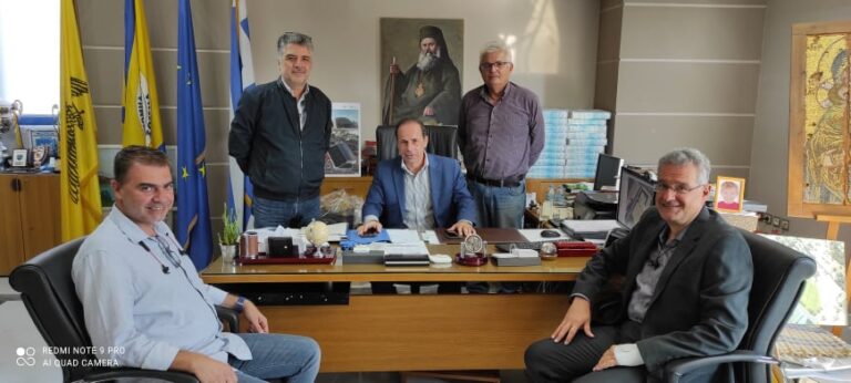 Υπεγράφη η σύμβαση για την ενεργειακή αναβάθμιση του Δημαρχείου Ραφήνας Πικερμίου