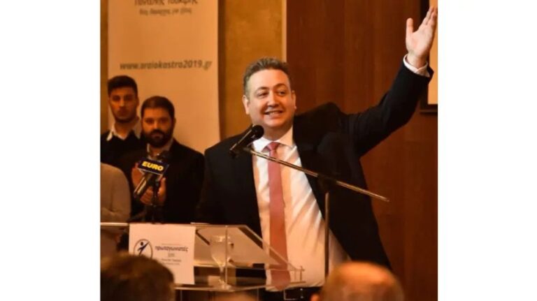 Εκβίαζαν με βίντεο το Δήμαρχο Ωραιοκάστρου – Η ανάρτησή του μετά τις 3 συλλήψεις