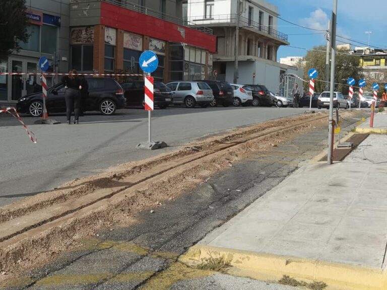 Όλη η Ραφήνα ένα απέραντο εργοτάξιο!(φωτο)