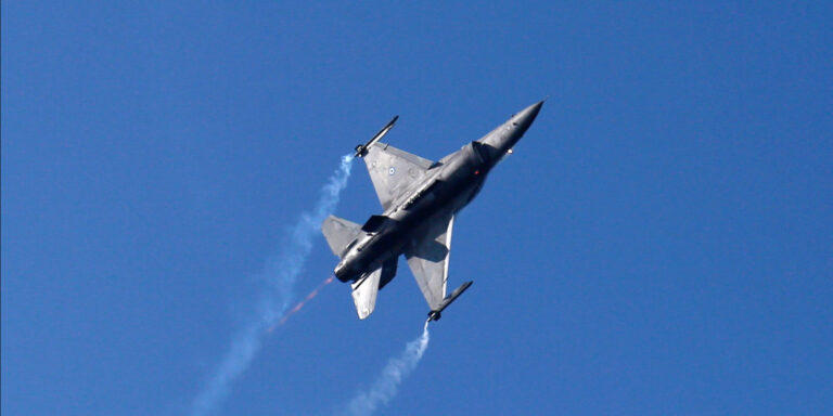 F-16 έπεσε στην περιοχή της Ανδραβίδας- Σώος ο πιλότος