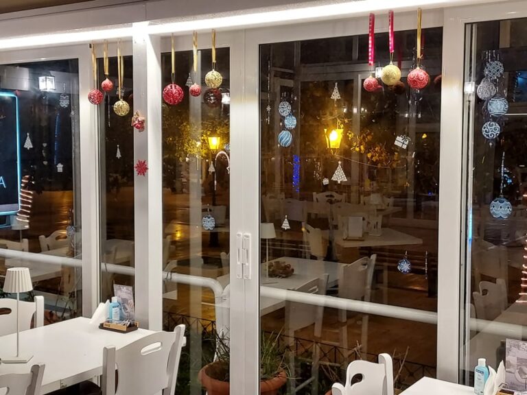 Η ”Λευκή Νύχτα” έρχεται στον Μπαρμπα- Βάγγο και το Melinia Restaurant την Τετάρτη 22/12 με προσφορές!