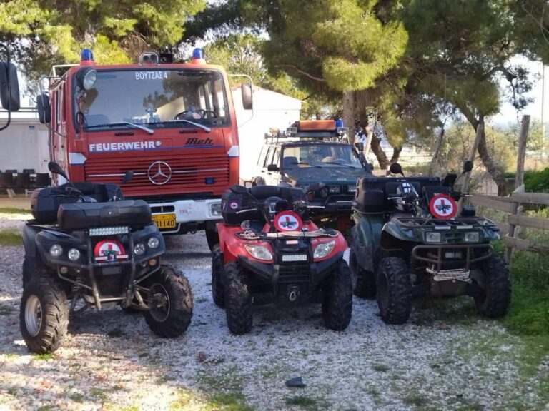 Και γουρούνες στο Πυροσβεστικό σώμα εθελοντών Ν.Βουτζά για τις δυσπρόσιτες περιοχές!