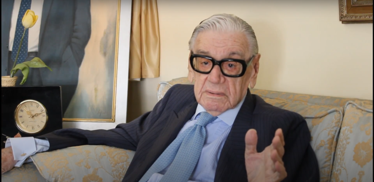 Πέθανε ο Ζάχος Χατζηφωτίου