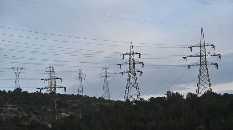 Επιδότηση στο ρεύμα ανάλογα με την κατανάλωση – Πως θα γίνεται