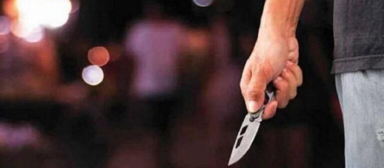 Σχολική εκδρομή: 14χρονος μαθητής πήγε να μπει με μαχαίρι στη Βουλή