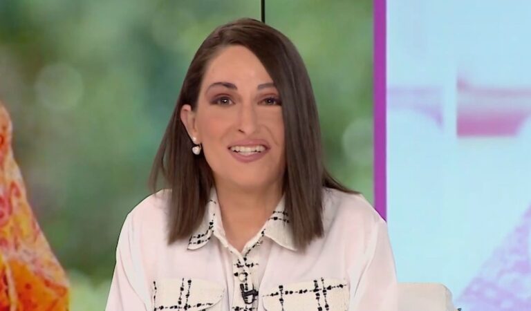 Ιωάννα Παλιοσπύρου: “Ένιωθα ενοχές και ντροπή”