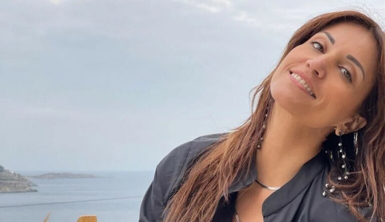Σοφία Παυλίδου: “Μ έπιασε από το λαιμό και με πέταξε πίσω” – Η συγκλονιστική κατάθεσή της