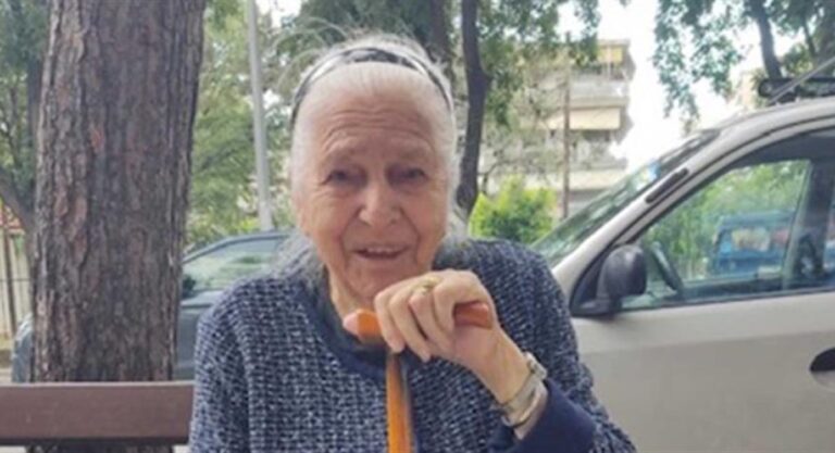 Πέθανε η γιαγιά με τα τερλίκια, Σουσάνα Ηλιάδου